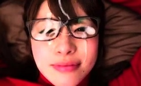 nerdy-asian-teen-with-great-oral-skills-takes-a-hot-facial