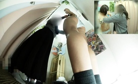 sexy-slim-japanese-girl-caught-on-dressing-room-spy-camera